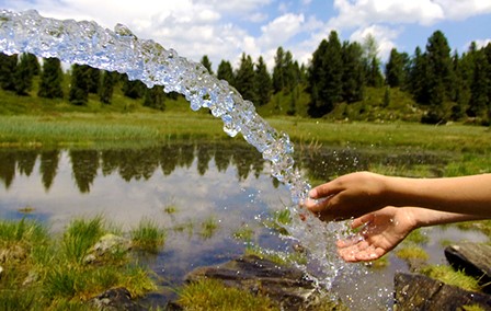 Wasser in Gebirgsregion