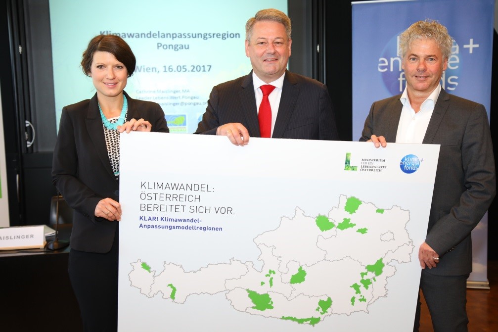 Cathrine Maislinger, Umweltminister Andrä Rupprechter und Klima- und Energiefonds-Geschäftsführer Ingmar Höbarth bei der Pressekonferenz am 16. Mai 2017 