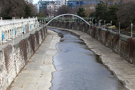 Wienfluss im Stadtpark